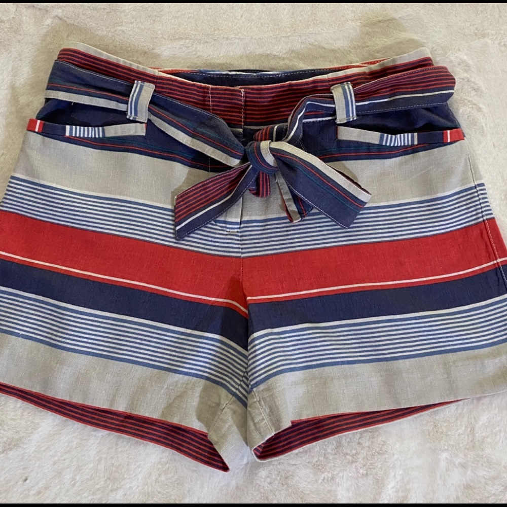 🌵LOFT Outlet Front Tie Striped Linen Shorts 0